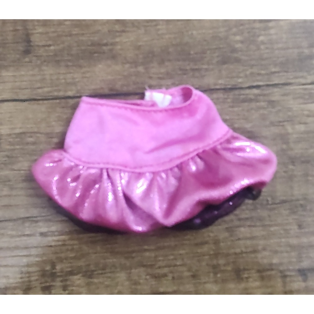 2009 Mattel Barbie Fashionistas SASSY DOLL #R9882 PINK SKIRT ONLY Z33